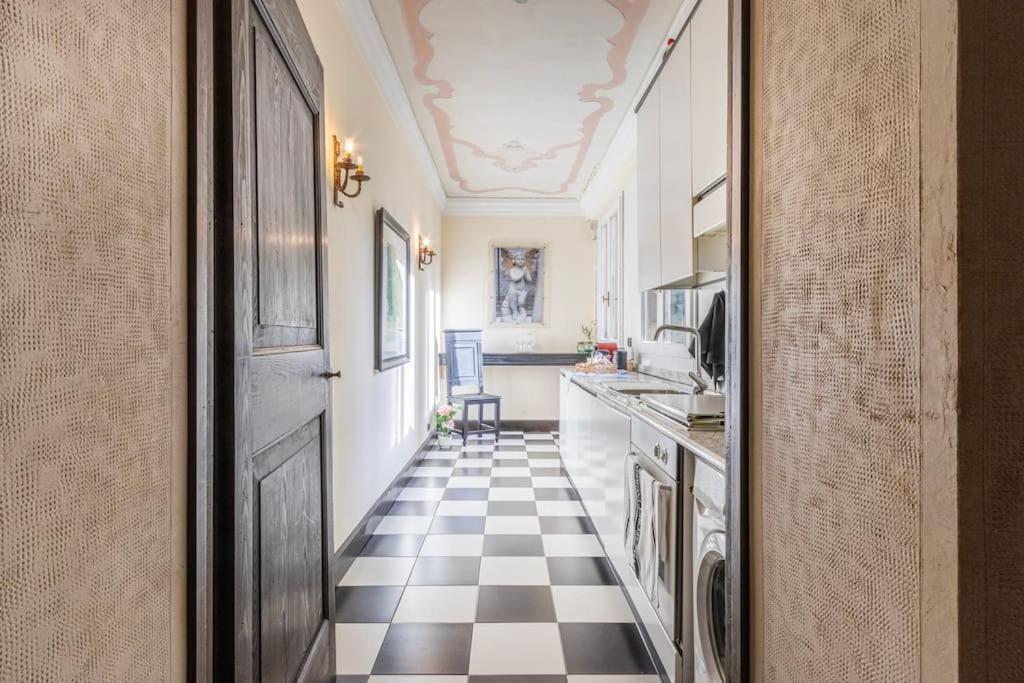 Canal View Luxury Heritage Retreat 2 Bedroom * Venise