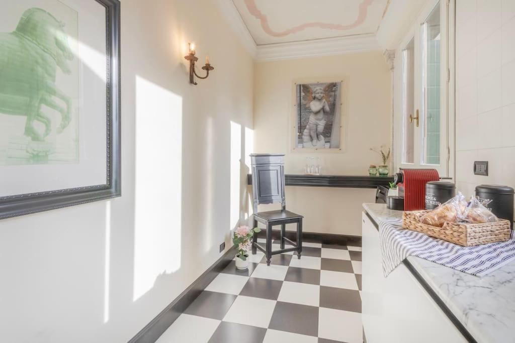 Canal View Luxury Heritage Retreat 2 Bedroom